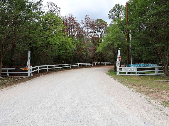2nd image of Red Fox Rd