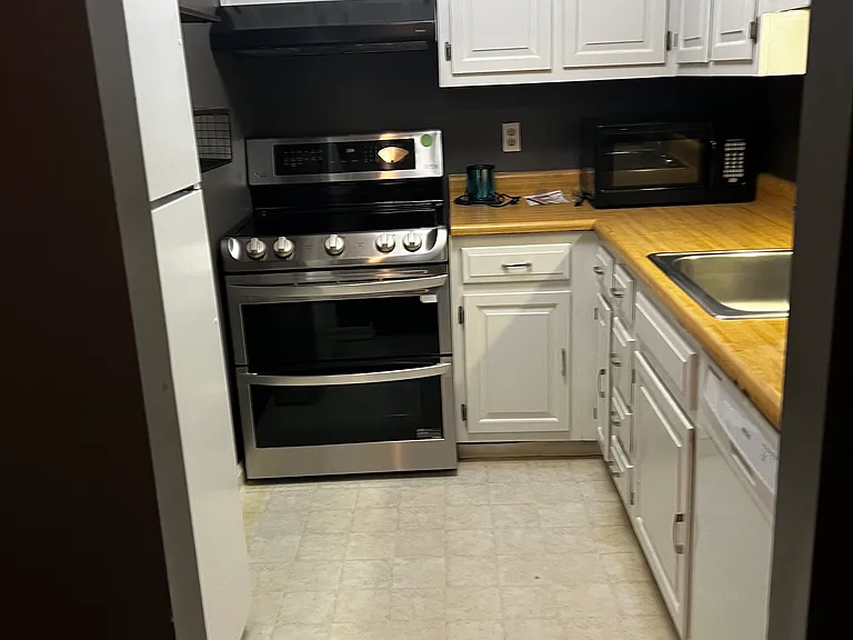 1490 Slade Ave #303 — Photo 14