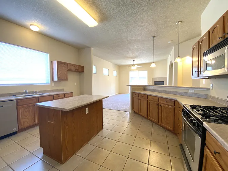 2132 Palenque Dr SE — Photo 5