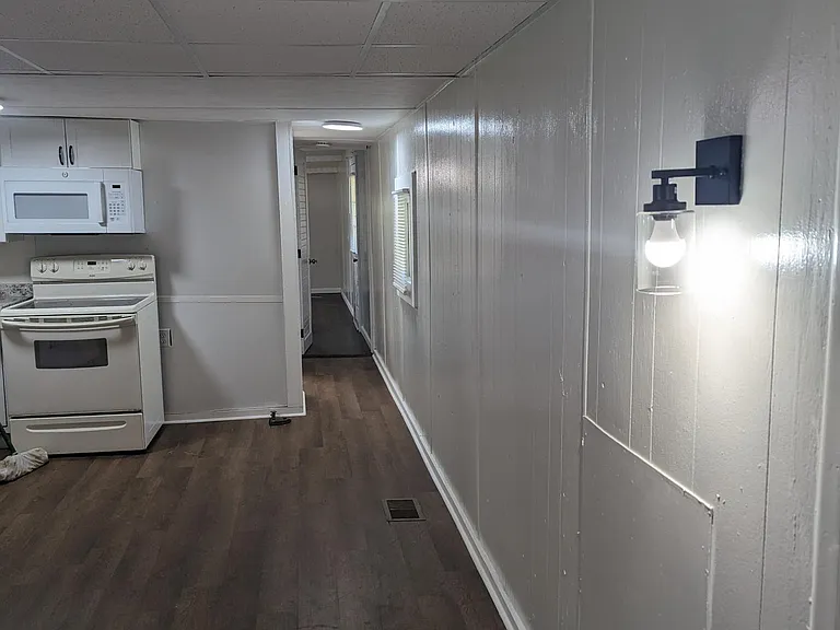 530 Dooley Rd — Photo 22