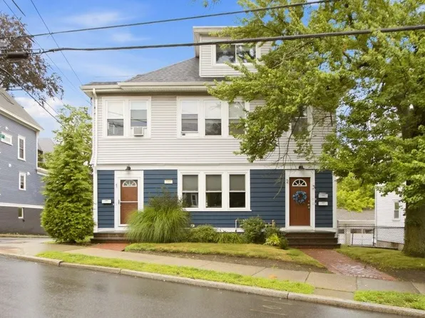 244 Camp St #1, Providence, RI 02906