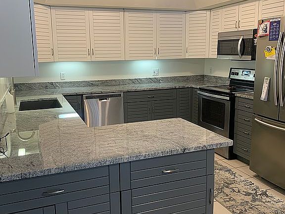 4th image of 9089 Forest Pines Dr