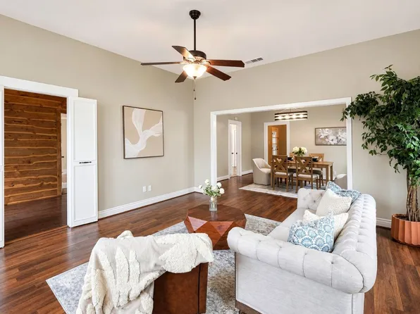 620 S Crockett St, Sherman, TX 75090