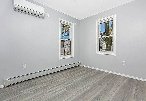 2nd image of 8527 152nd St #1