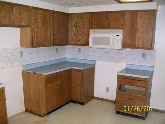 4th image of 21520 W Elmwood Ave