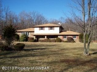 29 Mountain View Rd, Wapwallopen, PA 18660