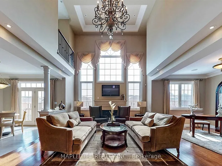 246 Sir Benson Dr — Photo 7
