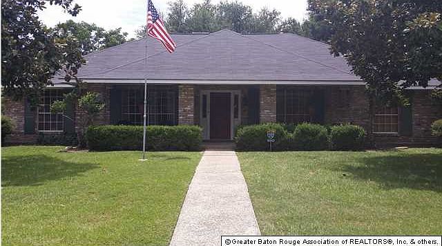 1st image of 5042 Parkhollow Dr