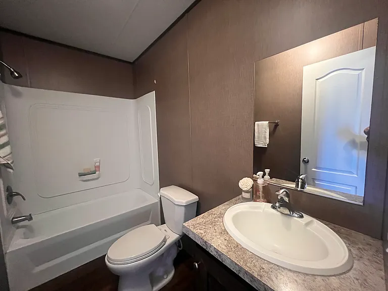 644 County Road 303 W — Photo 14