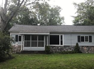 207 N Irving St, Greenville, MI 48838