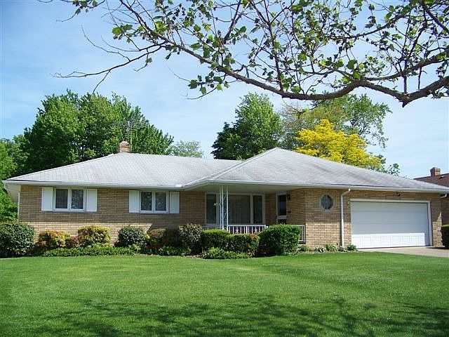 1st image of 7457 Pinewood Dr