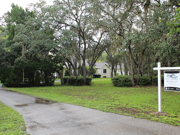 5th image of 18507 Montour Dr