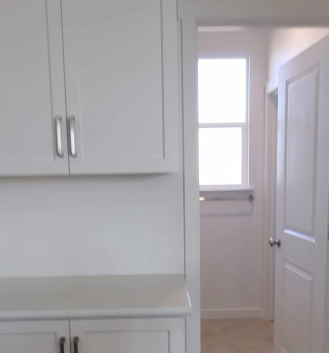 3 bed, 2.5 bath, 2500 sqft, $3,300 — Photo 4