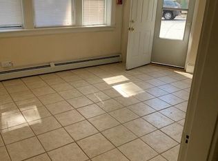 42 Sessions St, Providence, RI 02906