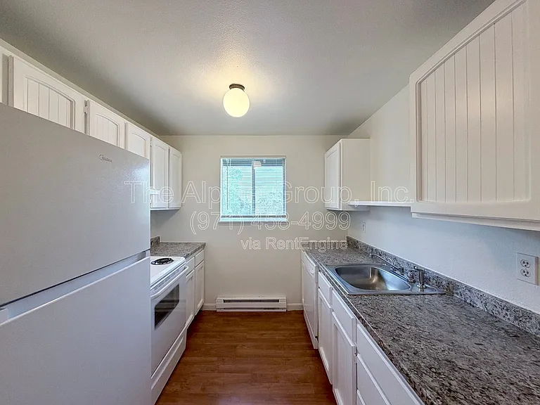 12220 SW Calico Ct #E — Photo 4