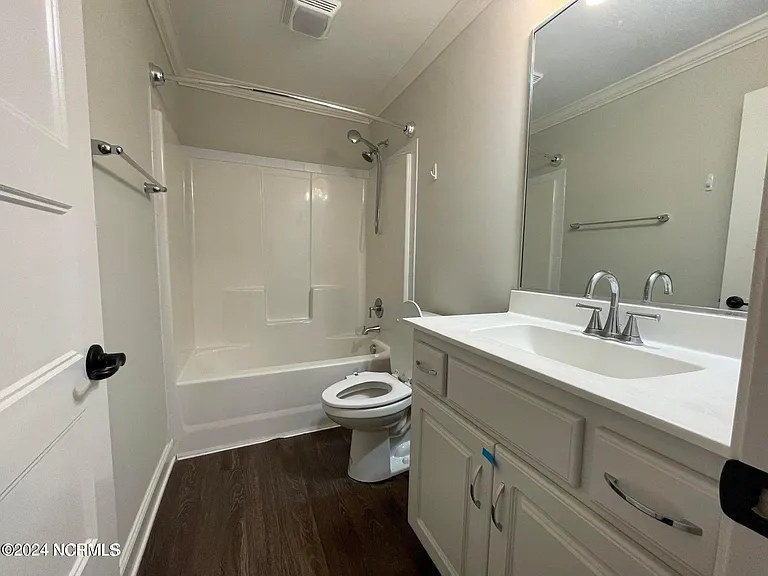 1525 Penncross Dr — Photo 16