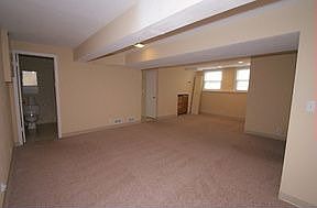 5th image of 13209 Vivian Dr