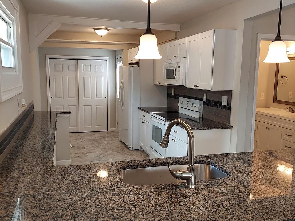 1361 Dalton St, Alcoa, TN 37701 Zillow