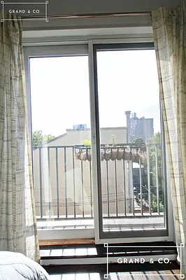 Rented by Grand & Co. | media 20