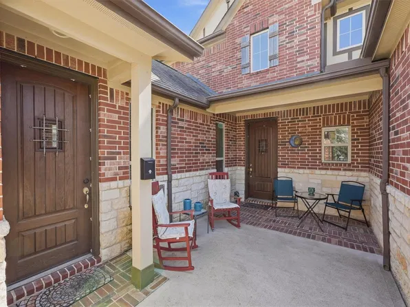 22327 Whitecourt Dr, Tomball, TX 77375