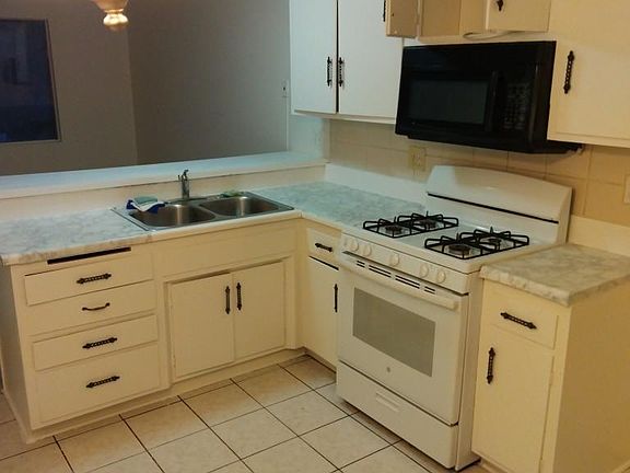 5th image of 1570 W Ramona Dr #B