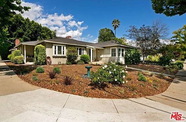 1st image of 12825 La Maida St