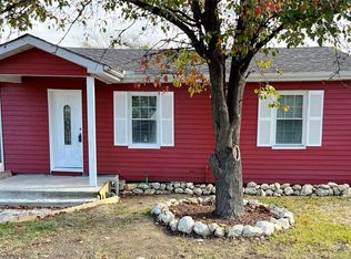 904 Ronald St, White Settlement, TX 76108