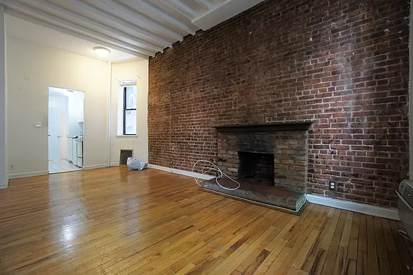 Rented by Best Apartments North Inc | media 26