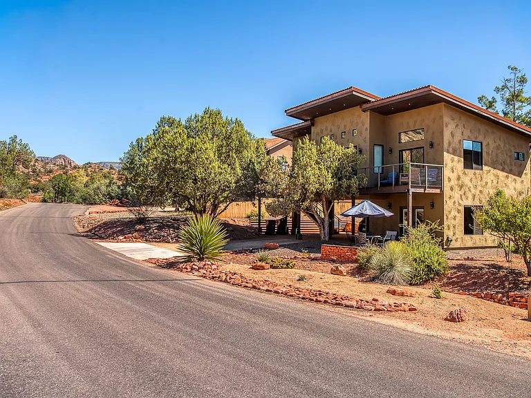 415 Chavez Ranch Rd — Photo 2