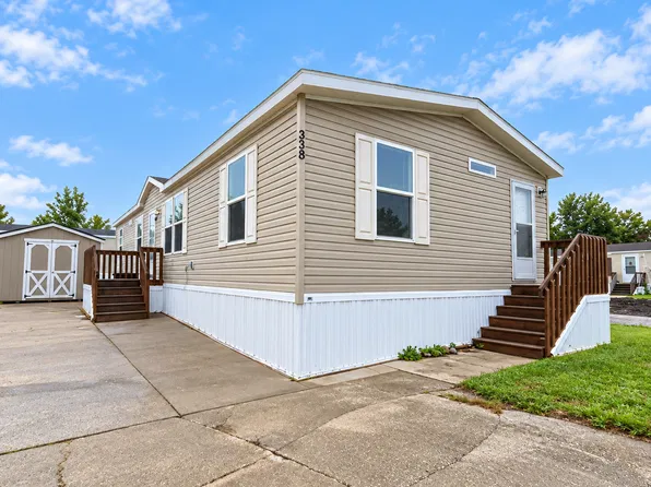 2050 Four Seasons Dr, Ankeny, IA