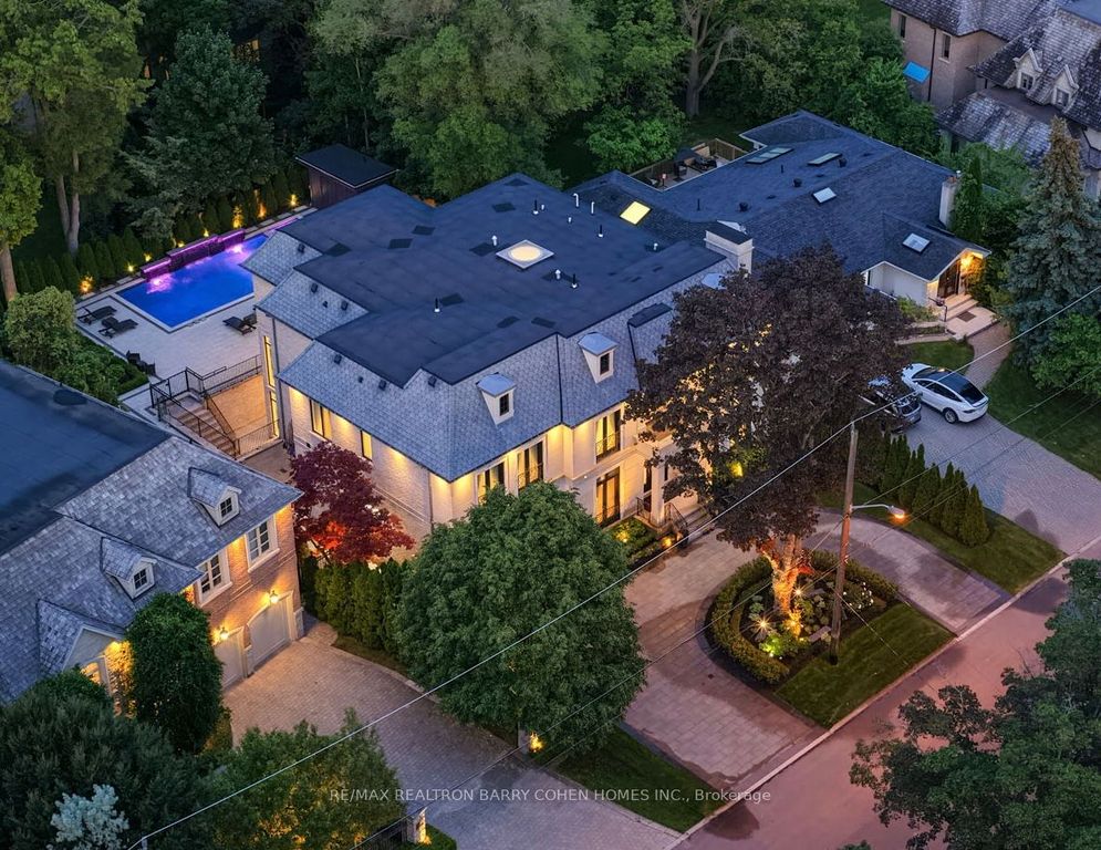 23 Lauderdale Dr, Toronto, ON
