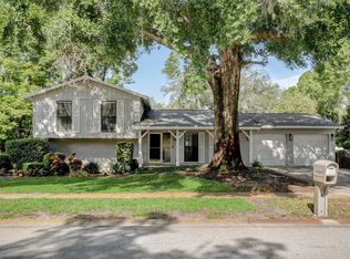 9206 Knights Branch St, Temple Terrace, FL 33637