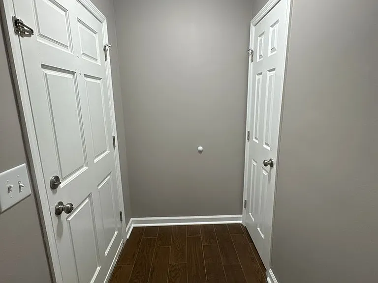 382 Monaco Dr — Photo 4