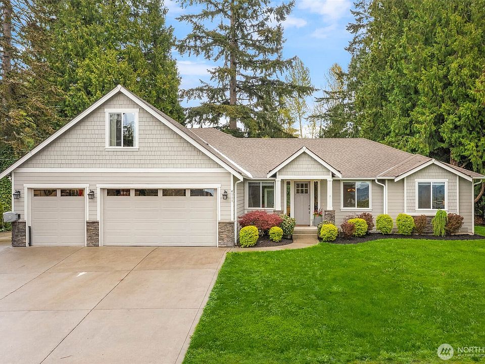 1st image of 4111 83rd Avenue SE