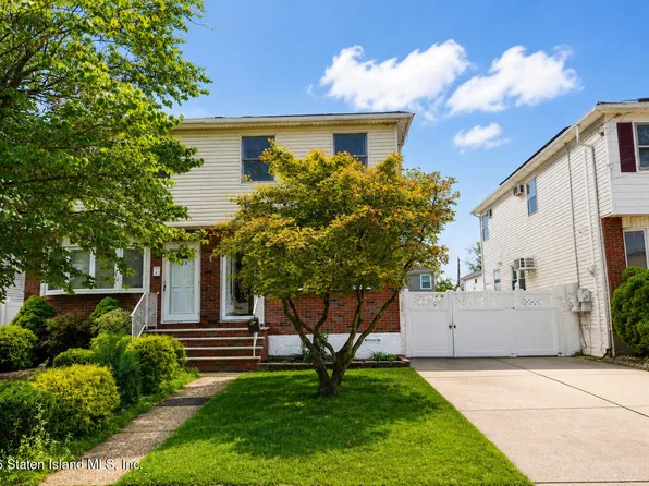 221 Abingdon Ave, Staten Island, NY 10308