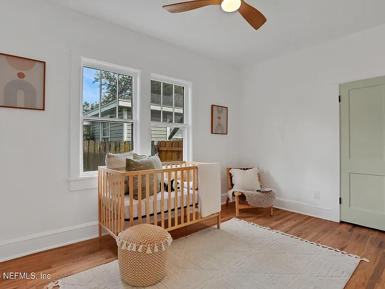4725 French St — Photo 3