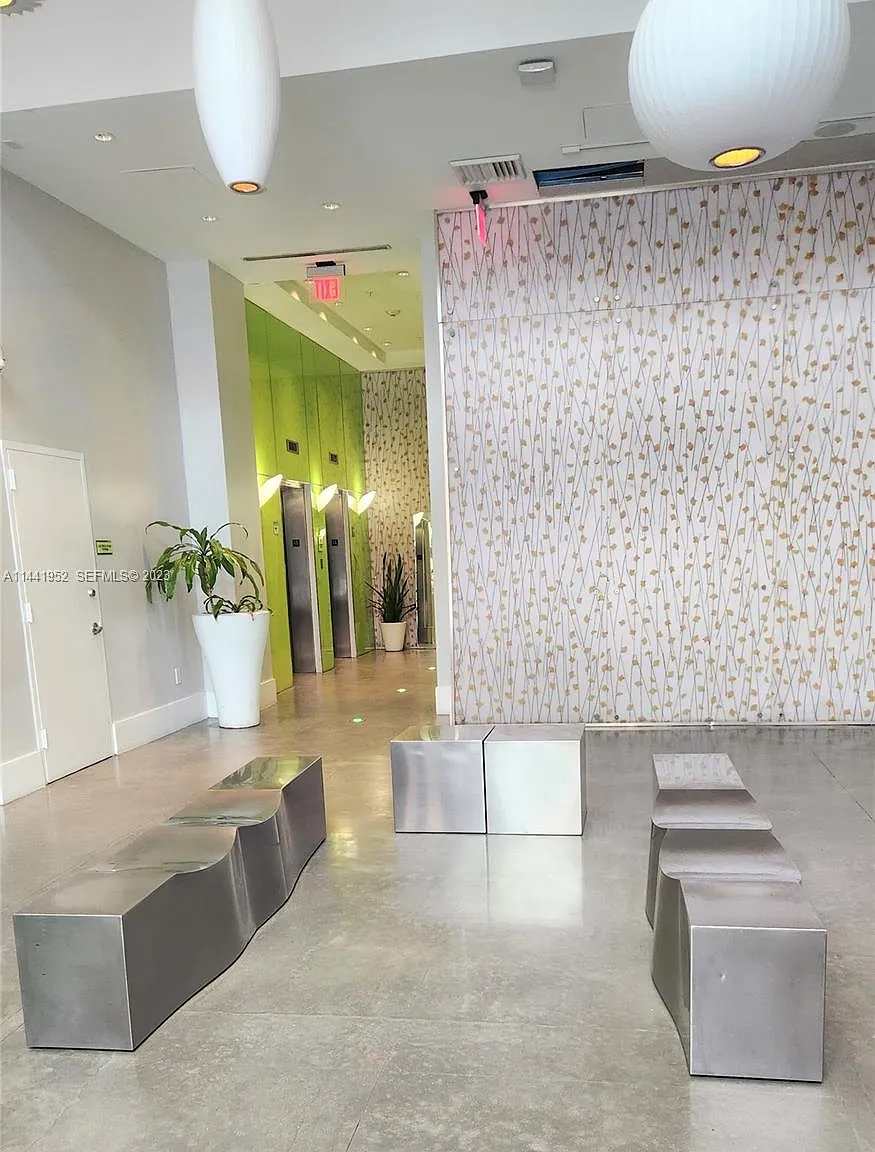 1 bed, 662 sqft, $2,200 — Photo 4