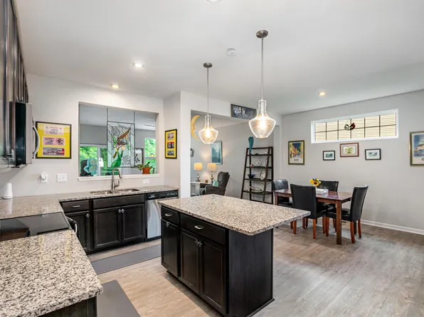 2064 Birdie Ct, Burlington, KY 41005