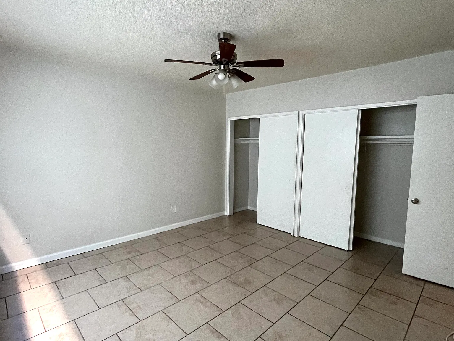 1 bed, 600 sqft, $1,895 — Photo 4