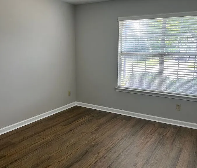 6670 Saganaw Dr — Photo 7