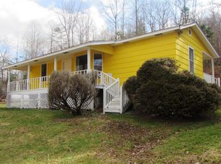 166 Ralph Hughett Rd, Oneida, TN 37841