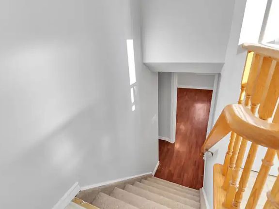 4th image of 25 Barker Dr #2