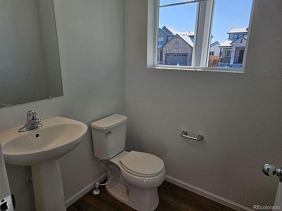 3rd image of 6047 Caribou Drive