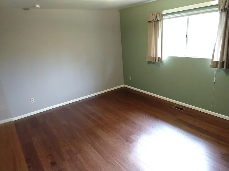 1179 N 4th St — Photo 26