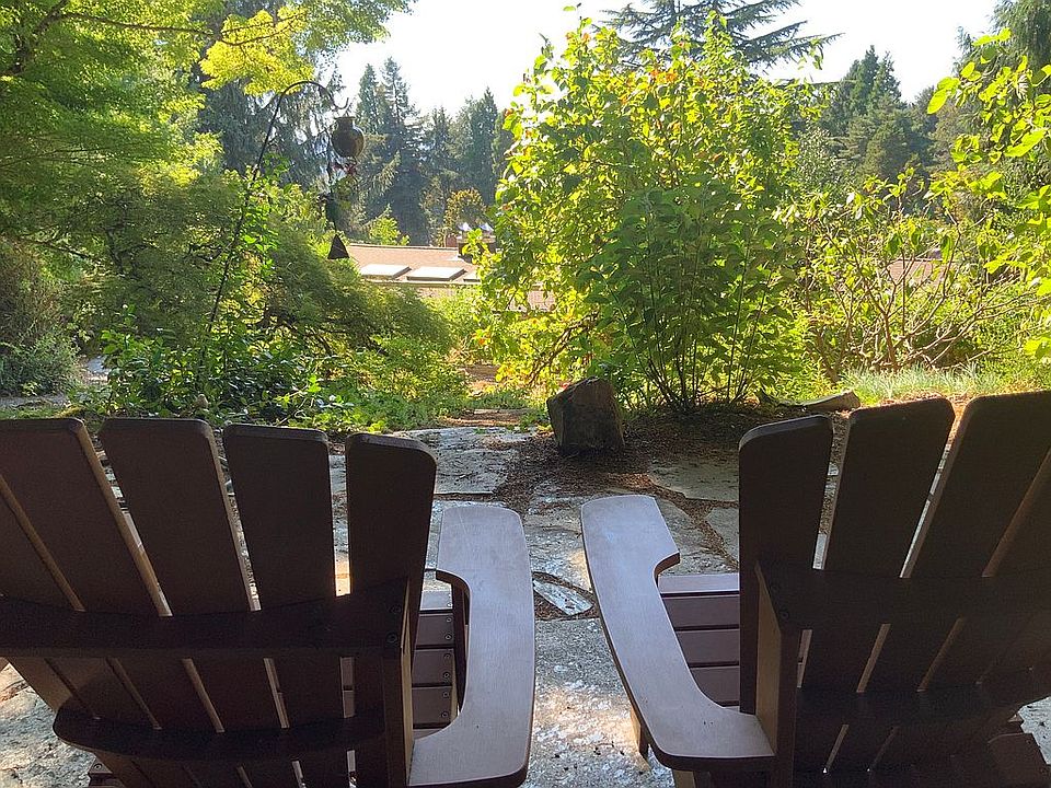 2nd image of 3837 SW Dosch Rd