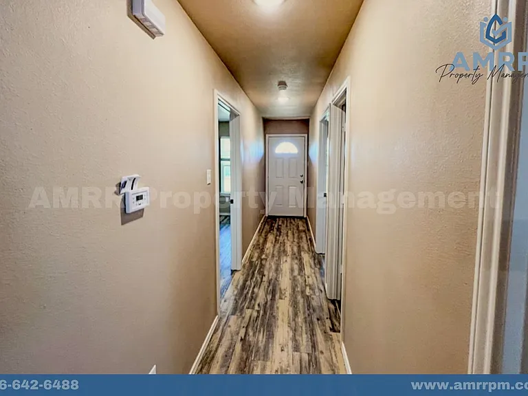 2608 N Avenue P — Photo 8
