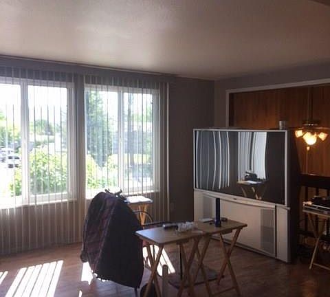 4th image of 2105 Mississippi St