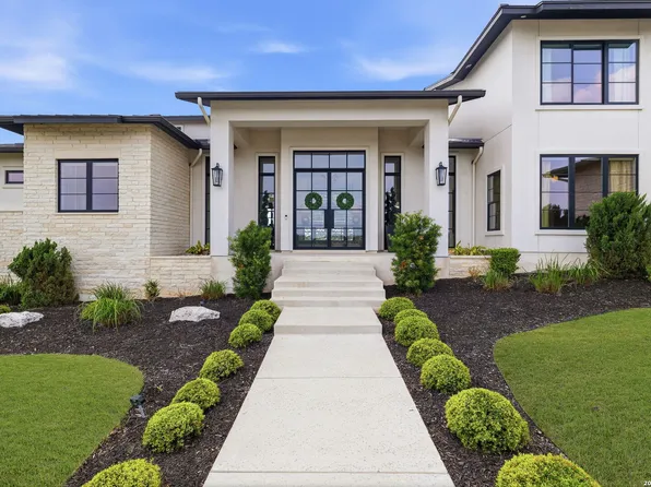 5817 CAMP CREEK DR, New Braunfels, TX 78132