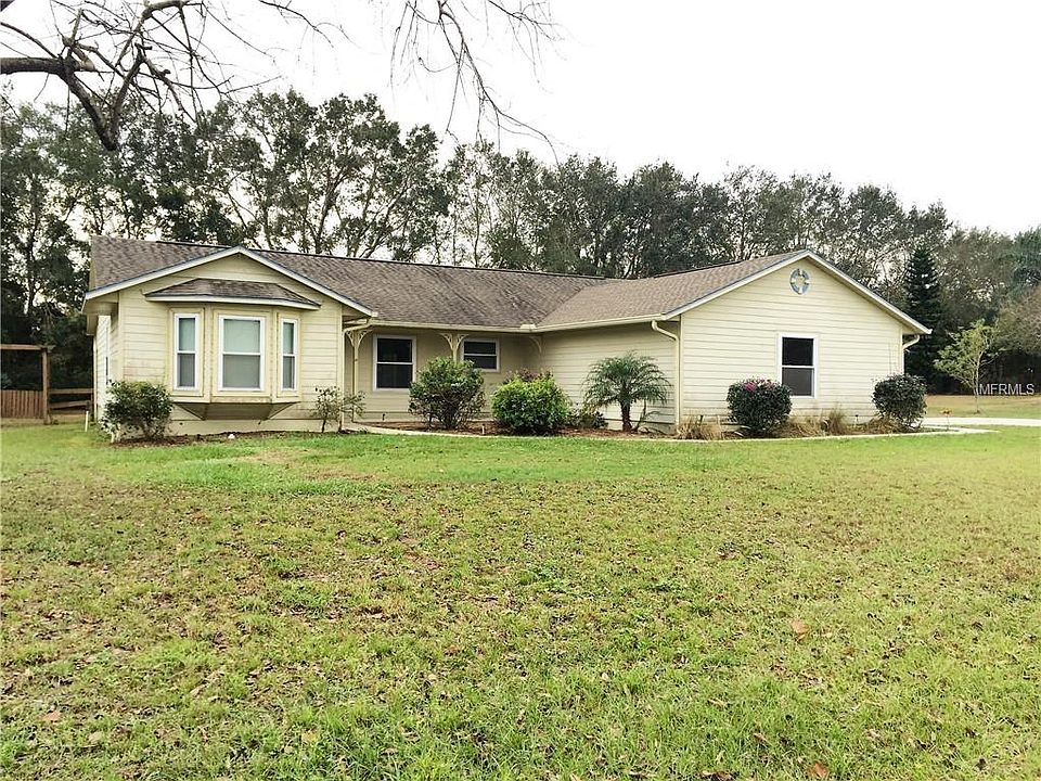 1st image of 16181 Hillside Cir