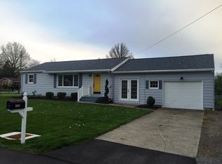 1848 Parkview Blvd, Hermitage, PA 16148